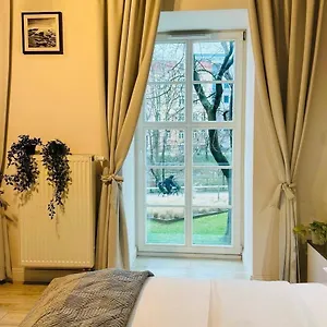 Daire Absyntapartments 24 Rynek, Wroclaw